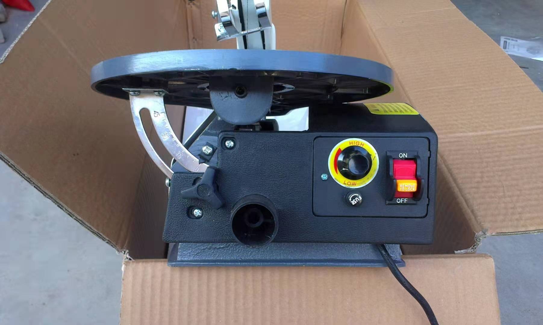 Hout snijden industriële deskt - Woodworking Electric Saw recensie en prijs